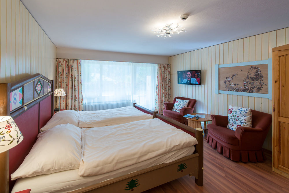 Badehotel Salina Maris - Wellness & Vintage Mörel Extérieur photo
