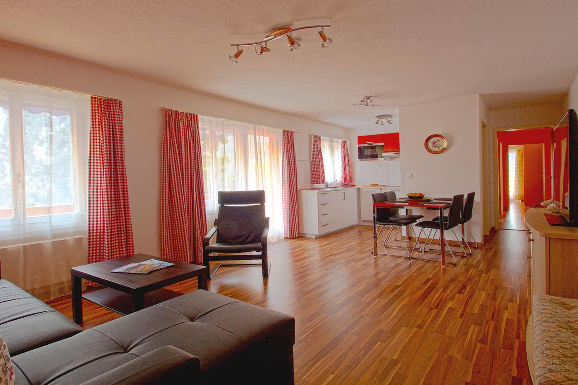 Badehotel Salina Maris - Wellness & Vintage Mörel Extérieur photo