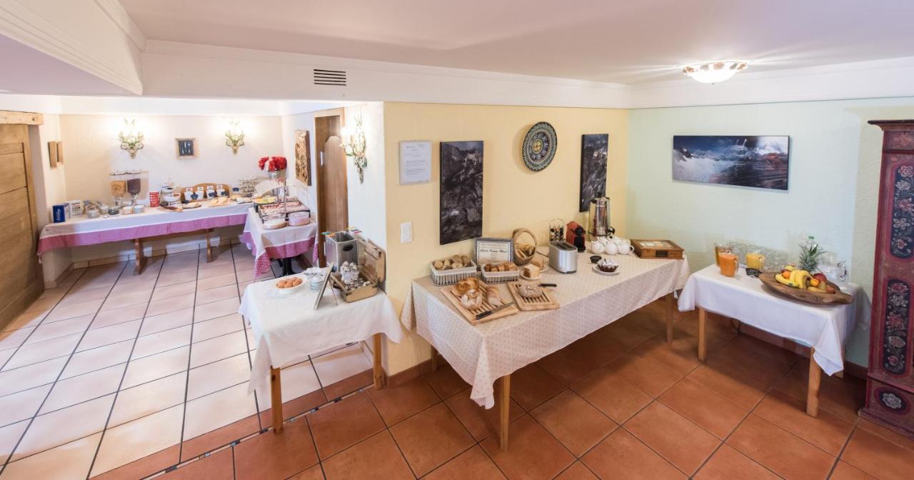 Badehotel Salina Maris - Wellness & Vintage Mörel Extérieur photo